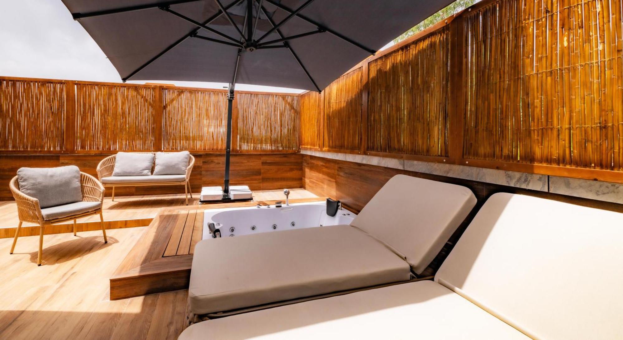 Suum Bodrum Hotel & Beach - Adult Only Exteriör bild